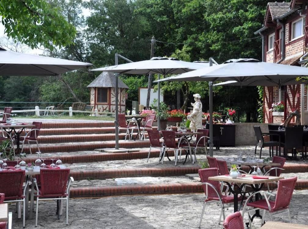 Hotel - Restaurant Le Moulin De Villiers Nouan-le-Fuzelier Экстерьер фото