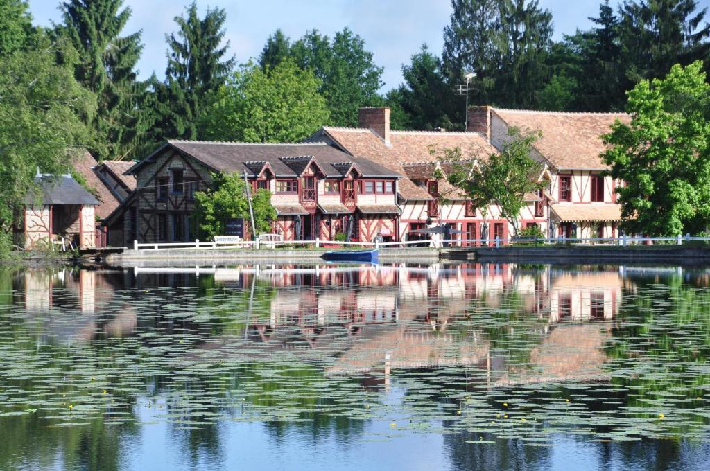 Hotel - Restaurant Le Moulin De Villiers Nouan-le-Fuzelier Экстерьер фото