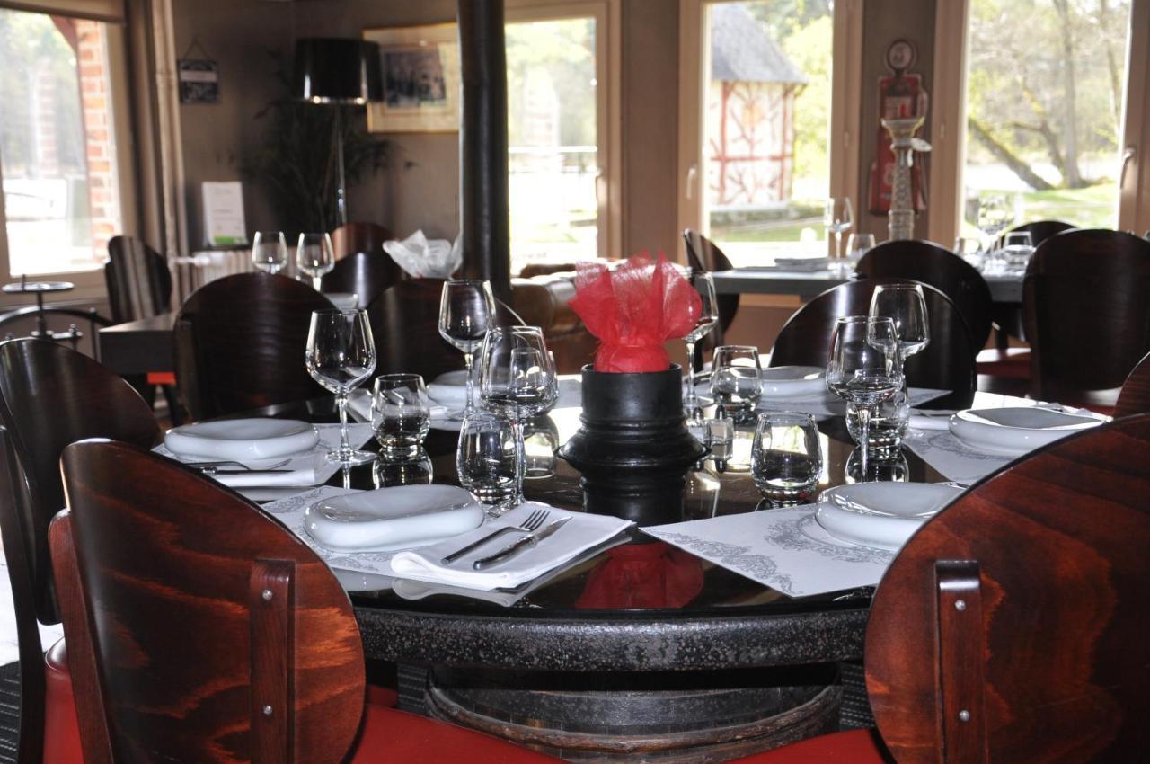 Hotel - Restaurant Le Moulin De Villiers Nouan-le-Fuzelier Экстерьер фото